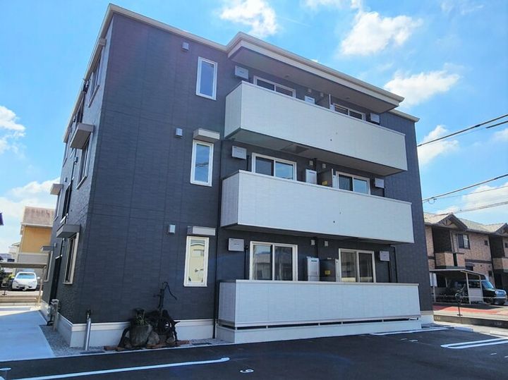 スプリングバレー古国府の外観
