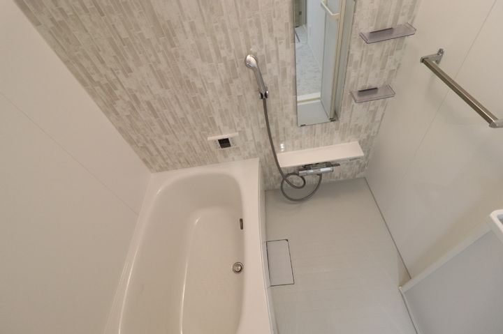 DーROOM長浜の風呂