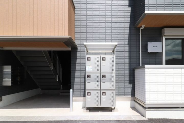 PREMILIFE須賀の内装