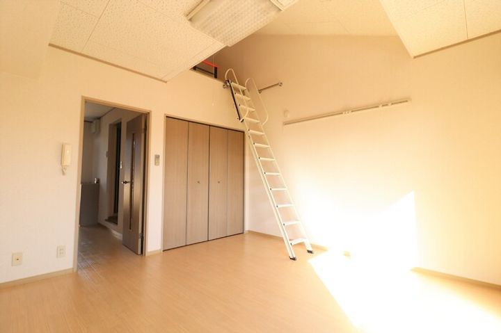 フローラルセキの居間