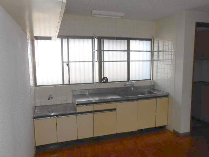 ひまわりマンション101のキッチン