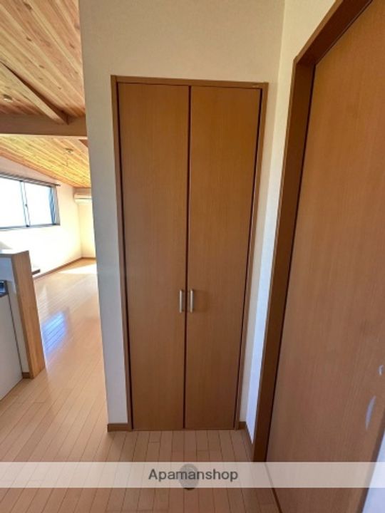 ラパン郡元の内装