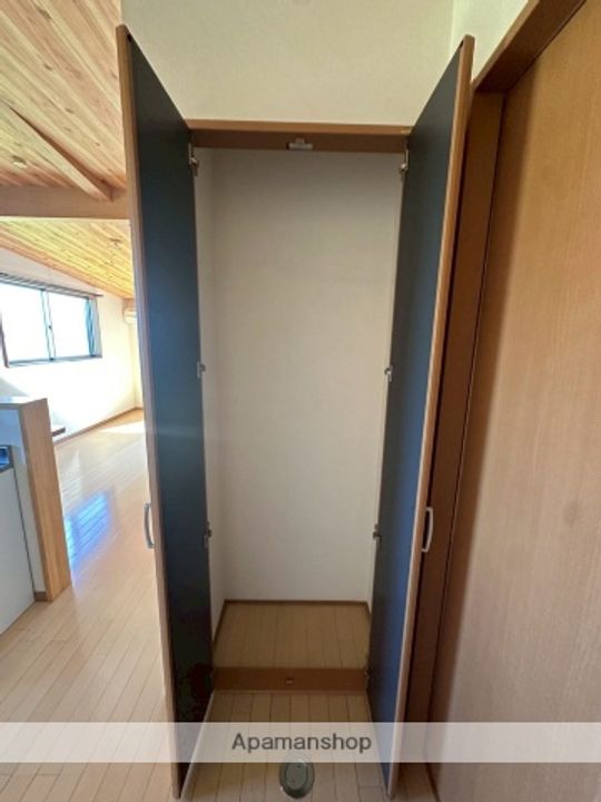 ラパン郡元の内装