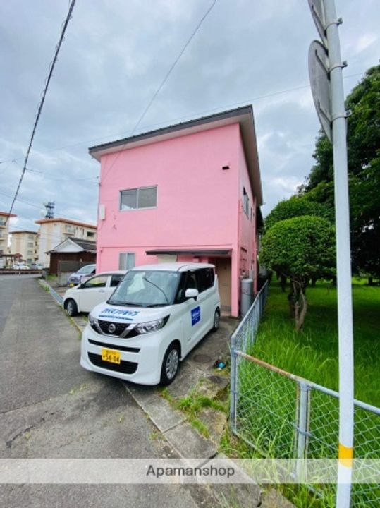 リストハイツ101の外観