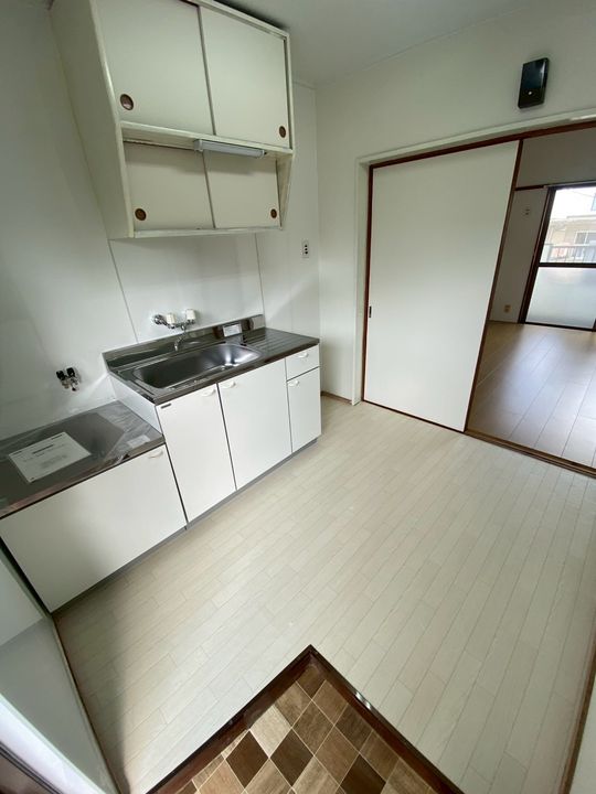 コーポ泉ヶ丘103の内装