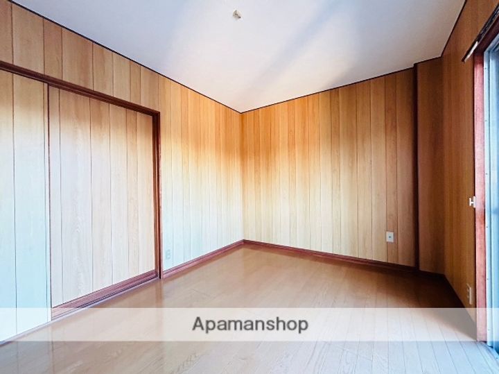 祝吉コーポレーションの内装