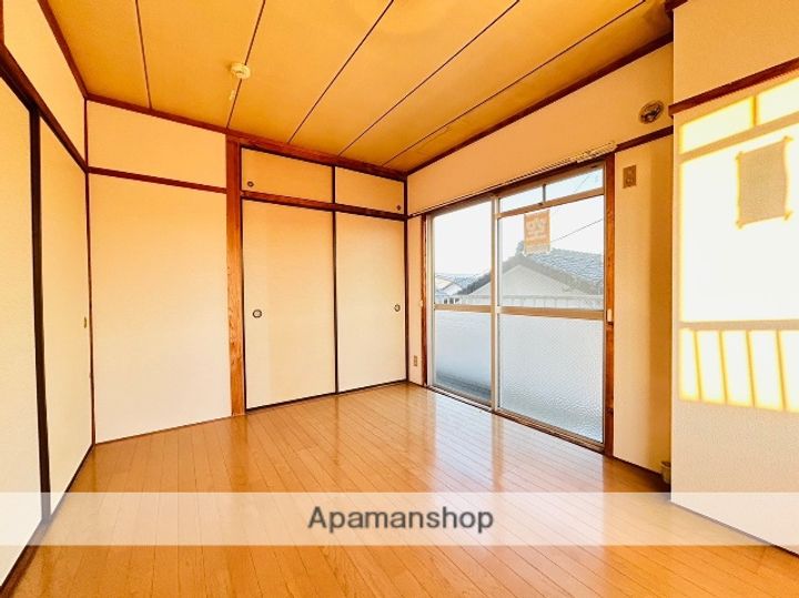 祝吉コーポレーションの内装