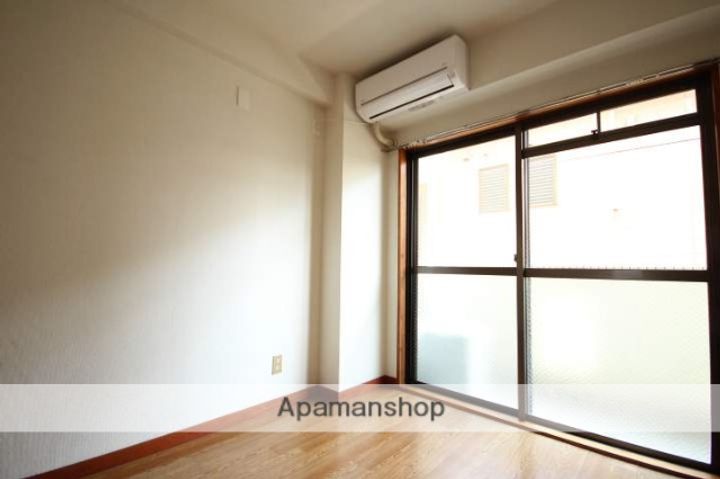 第3コウヨウビルの内装