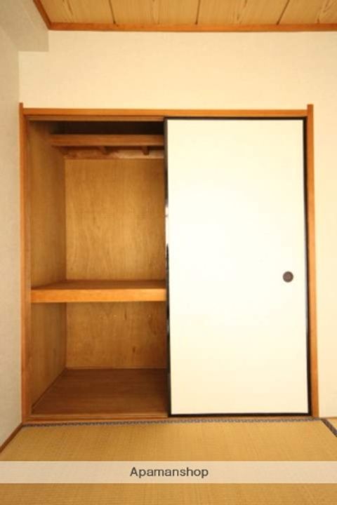 第3コウヨウビルの内装