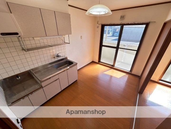 サンライズ南鷹尾1ーBの内装