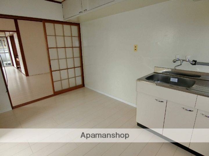 栄ハイツ105の内装