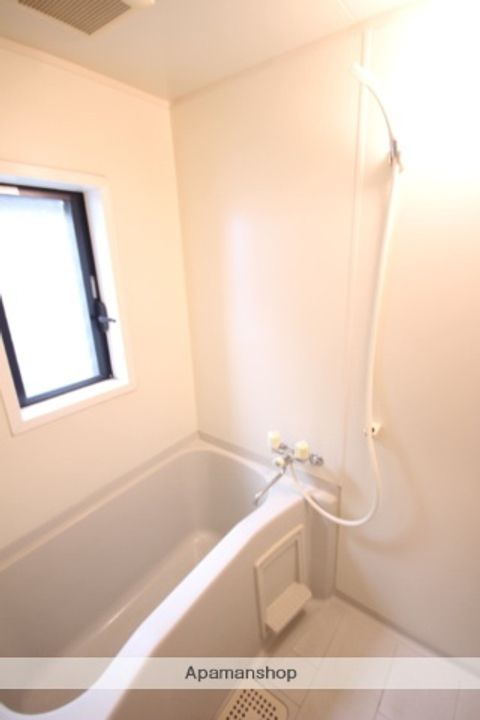 ガーデンKH5の風呂