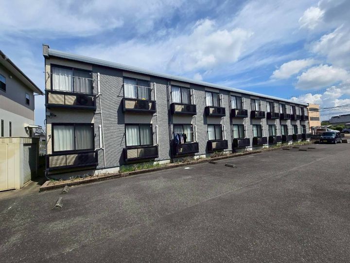 レオパレスノア都城208の外観