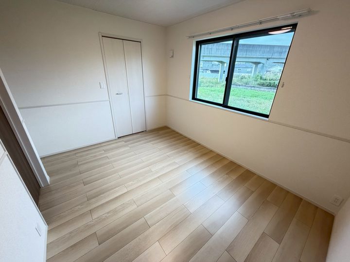 リバー サイド 西町のその他画像