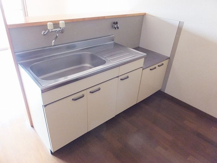 ウエストタウンⅠ203のキッチン