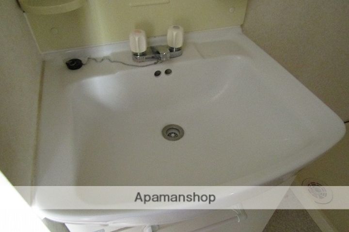 宮崎県小林市水流迫の賃貸アパートの内装