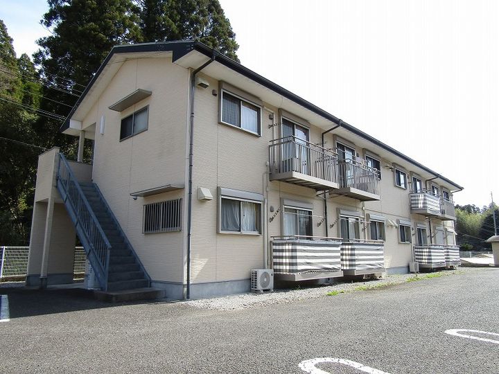 キャノリード堤の外観