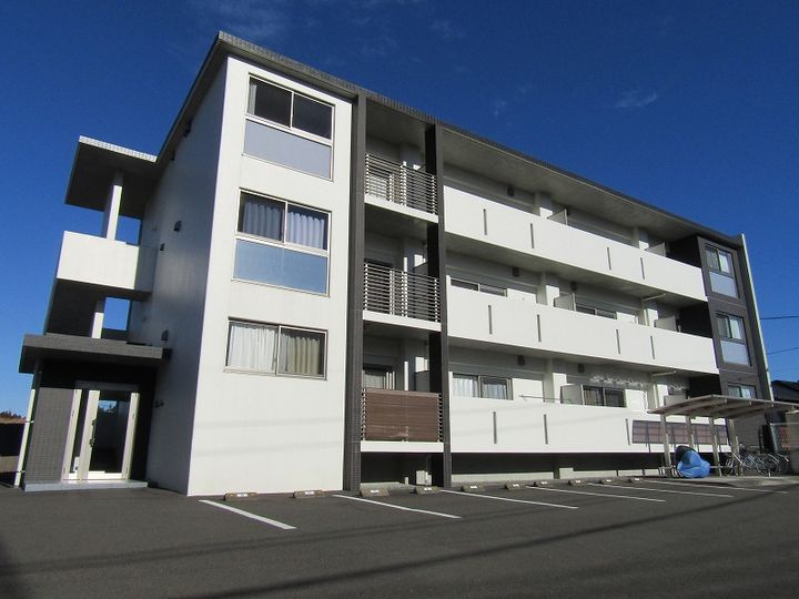 リドリークライトン304号室の外観