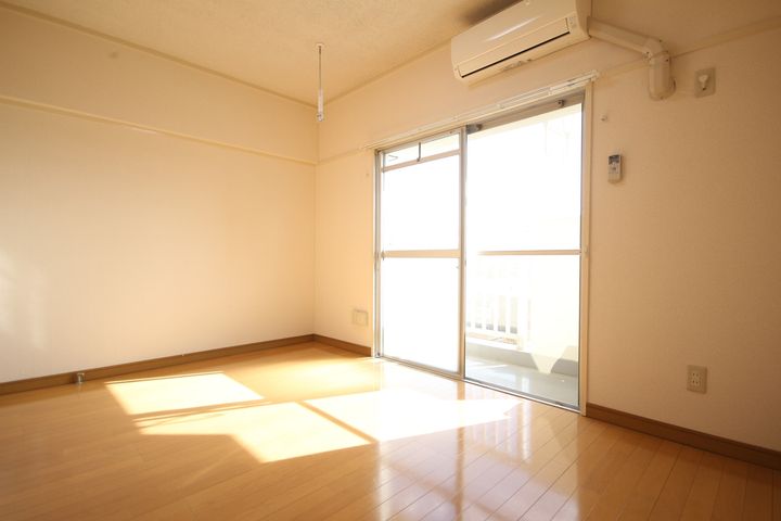 アイン都城706の内装