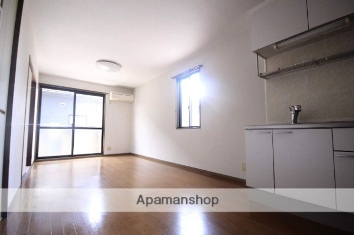 セジュールAYAA-102の内装