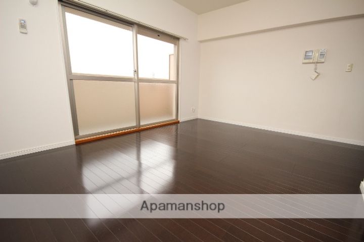 あいらんど早水601の居間