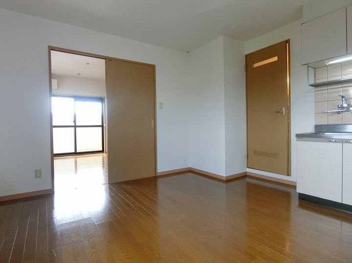 パークサイドひえだの内装