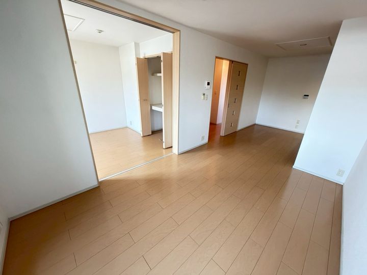 ポンポン・アジュールの内装