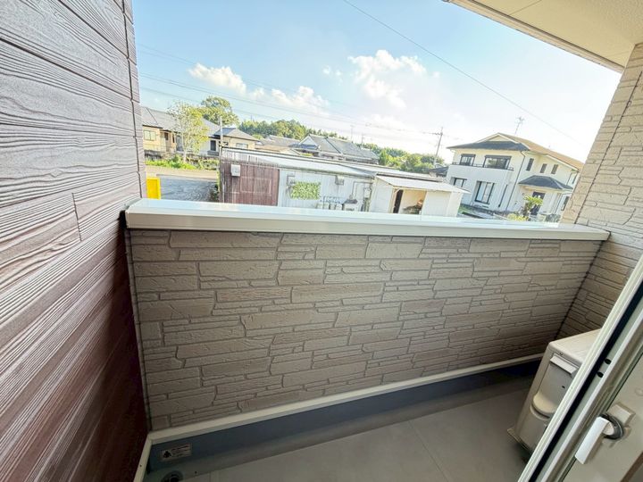 ポンポン・アジュールのその他画像