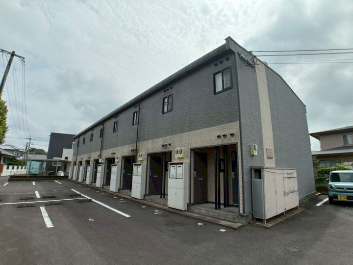 レオパレスプルメリアⅡ108の外観