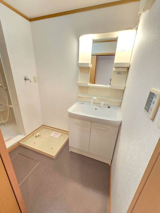 メゾン・ジュネスAの内装