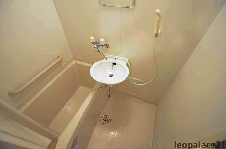 レオネクストひかりの風呂