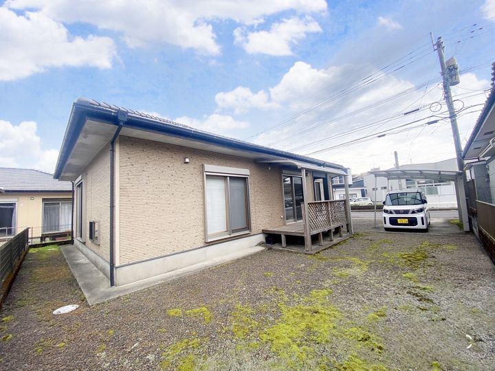 宮崎県北諸県郡三股町五本松(一戸建)の賃貸物件戸建ての外観