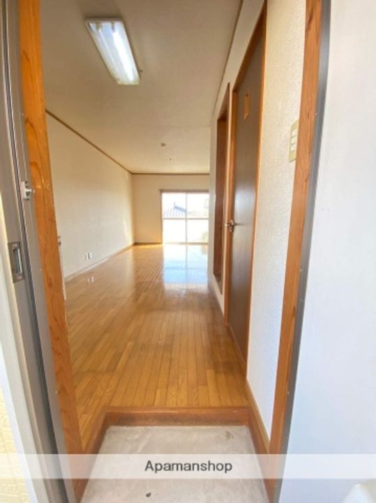 エレファントマンション 11号館の玄関