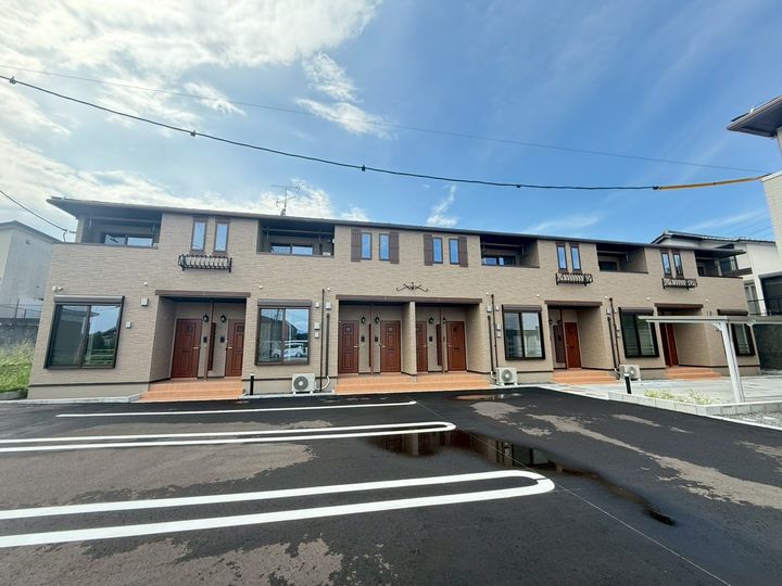 ロータス都城4の外観