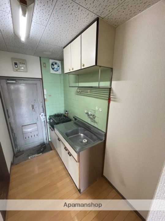 コーポ城南の内装