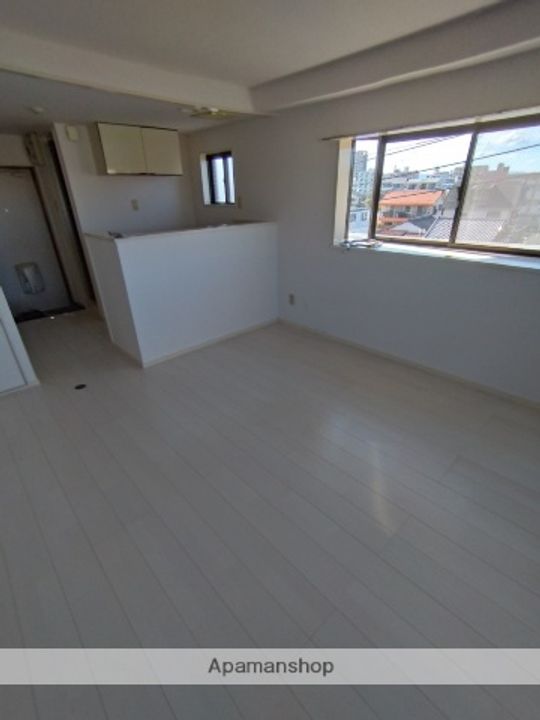 オクトワール宮崎西の内装