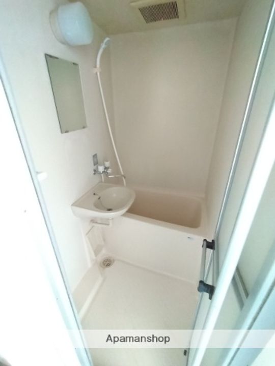 オクトワール宮崎西の風呂