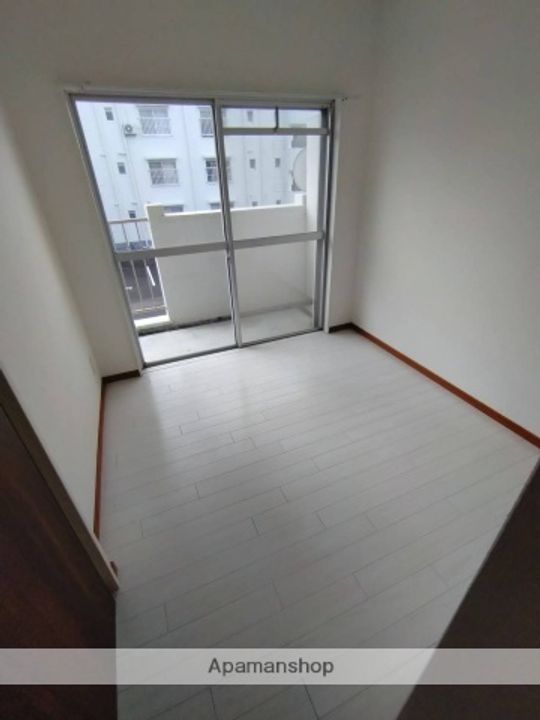 第一中村マンション203の内装