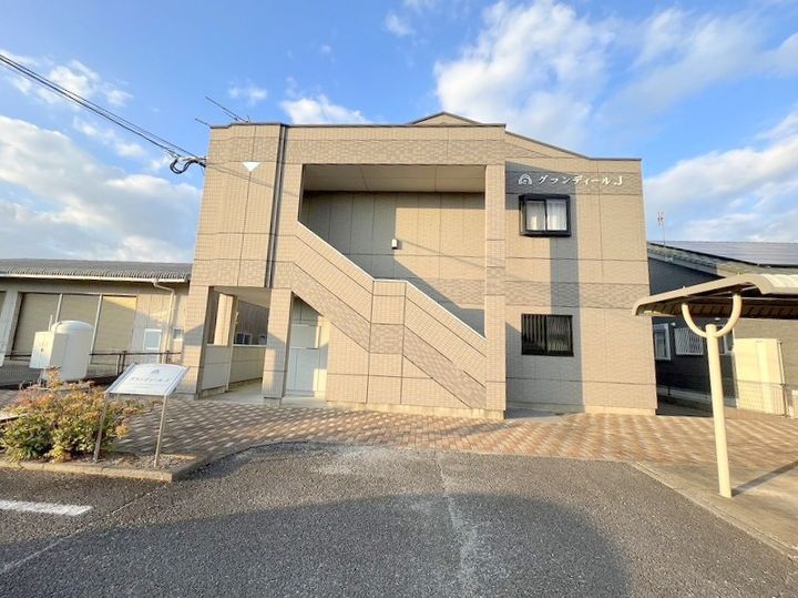 グランディール.Jの外観