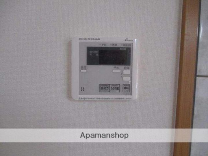 サープラス301の内装