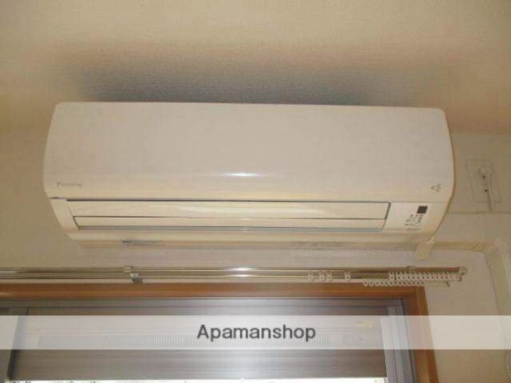 サープラス301の内装