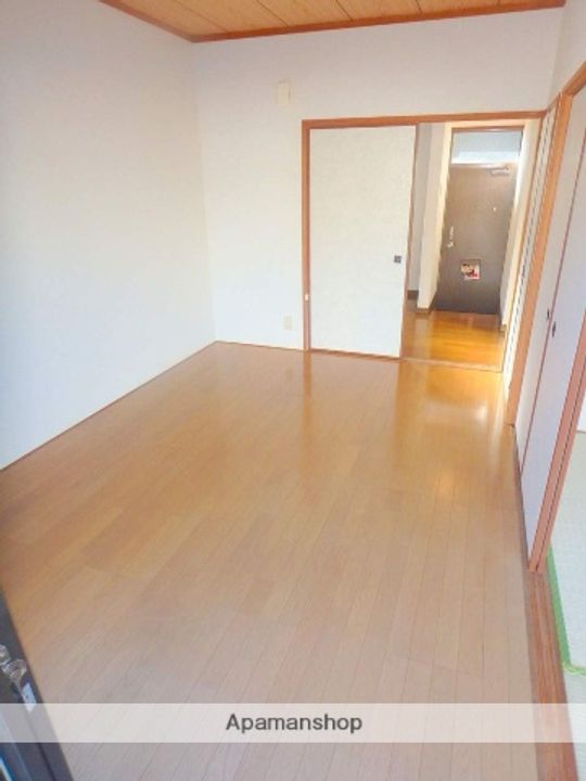 ミュータスハウス102の居間