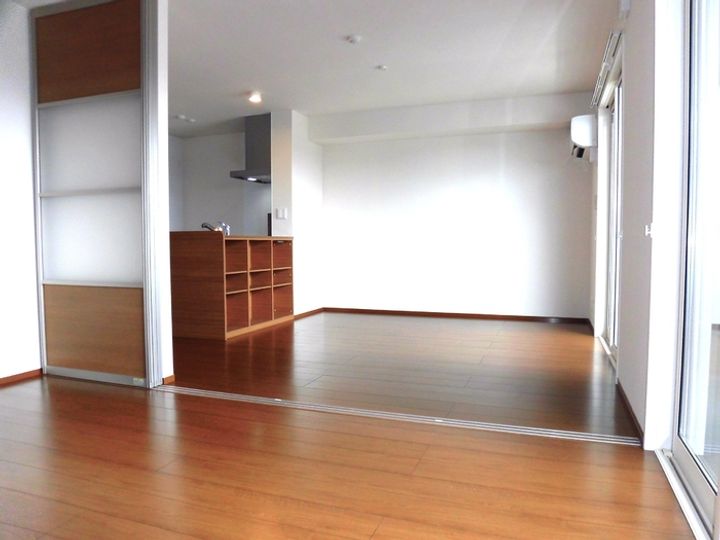 Sビレッジの居間