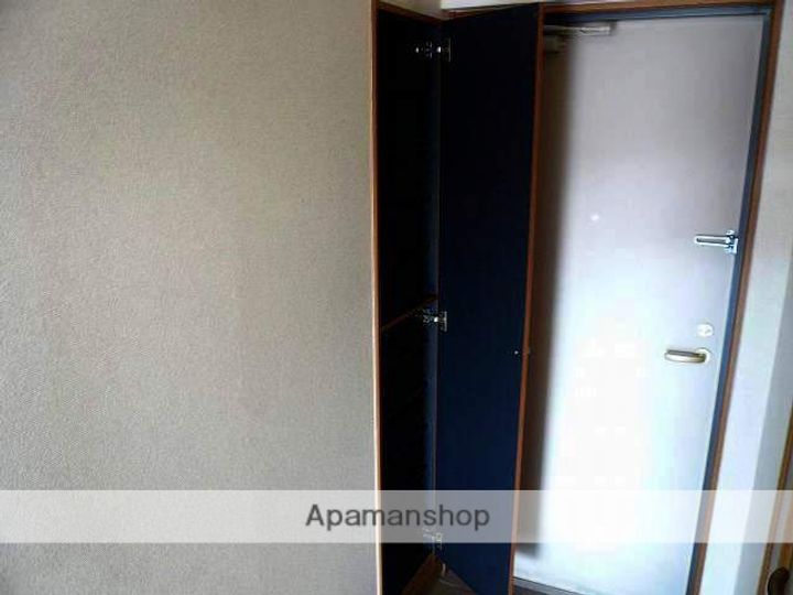 サンリットコートS・Tの玄関