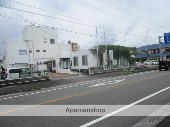 サンリットコートS・Tの周辺