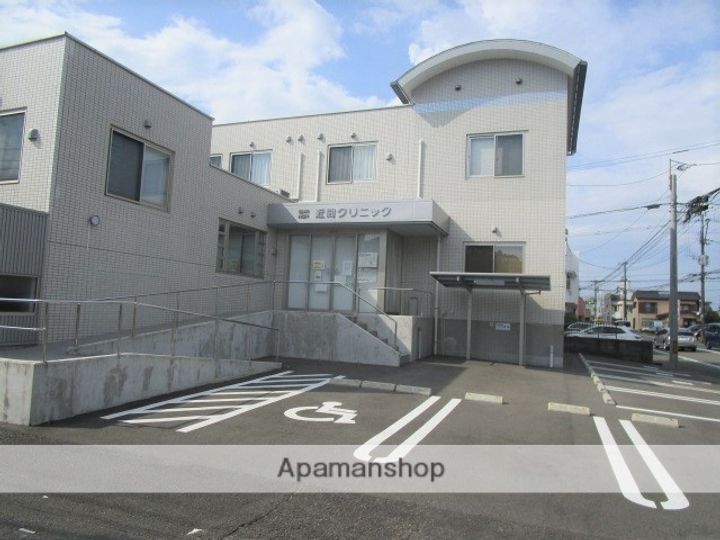 メゾンシャジンの周辺