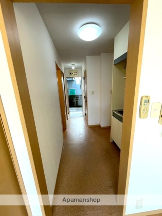 フローラ神宮106の内装