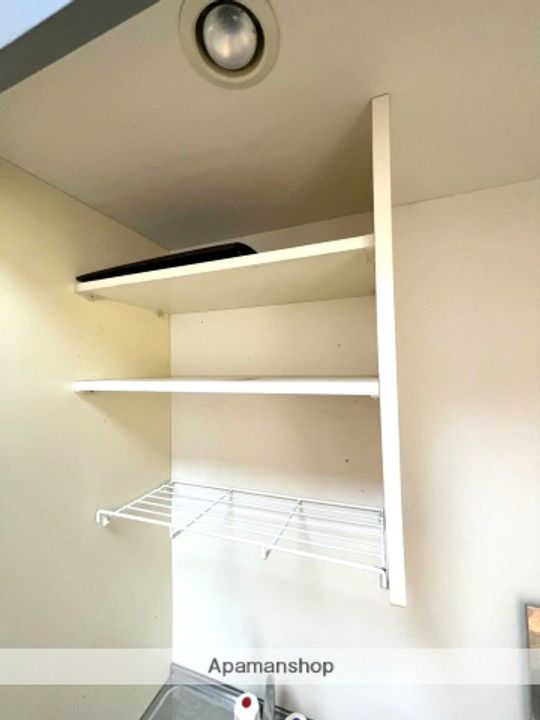 フローラ神宮106の内装