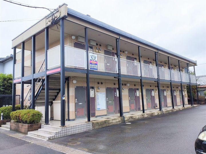 レオパレス清和207の外観