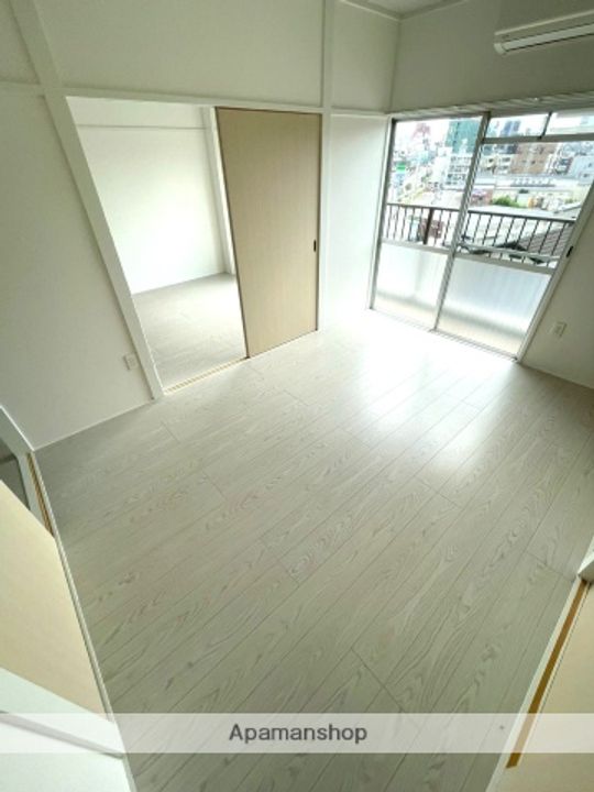 陽光マンション403の居間